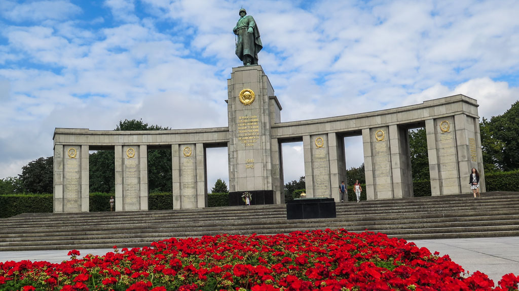 Sowjetisches Ehrenmal Berlin Tiergarten