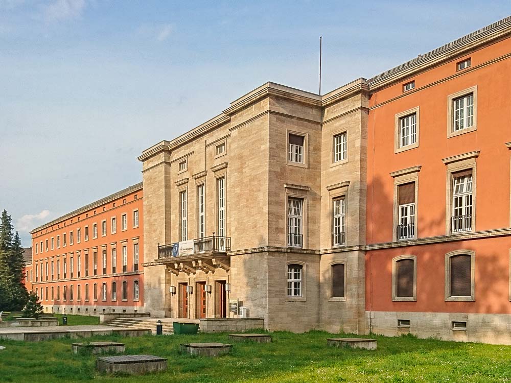 Universität Potsdam Griebnitzsee - zwischenzeitlich auch Sitz des Oberkommandos der sowjetischen Besatzungstruppen